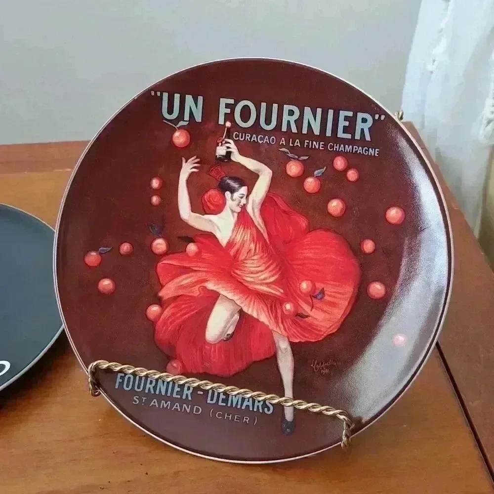 𝅺plates POTTERY BARN BUBBLY FOR FOOD OR WALL DECORATION VINTAGE - Picture 5 of 6